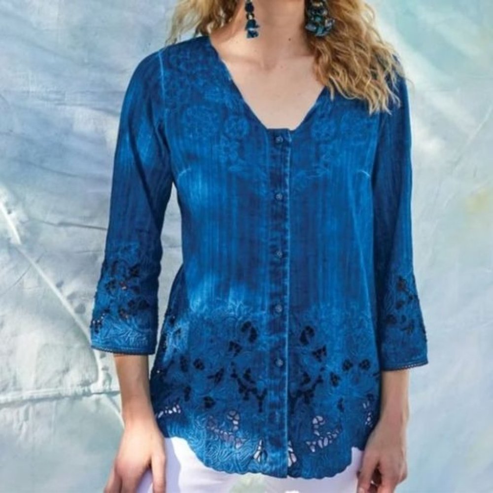 Soft Surroundings Esme Blouse Lace Button Down Top in Blue - Size Small
